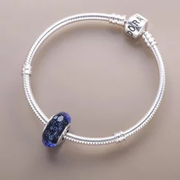 Charms PANDORA Opalizująca Fasetka