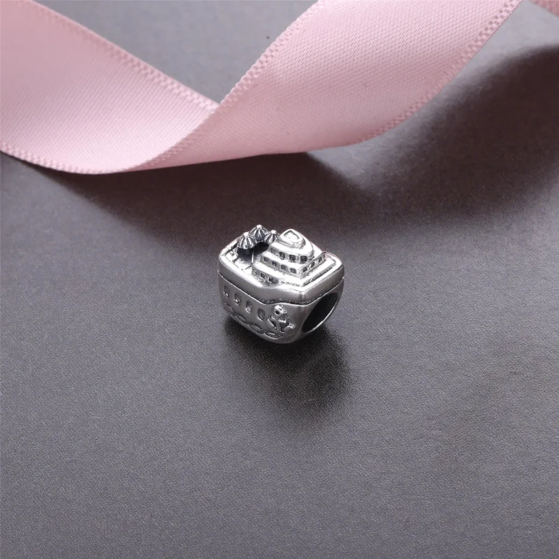 (zdjęcie do) PANDORA All Aboard Cruise Ship Charm - Wyświetl 3