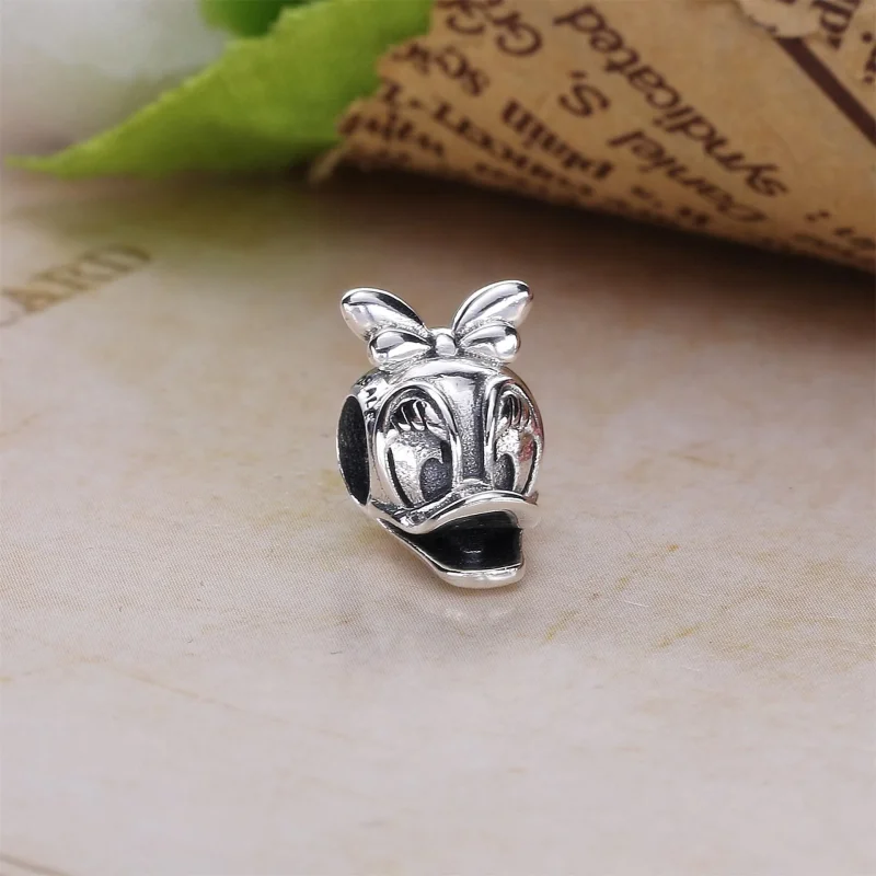 (zdjęcie do) PANDORA Disney Daisy Duck Portrait Charm - Wyświetl 2