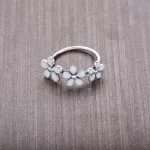 PANDORA Triple White Daisy Flower Ring