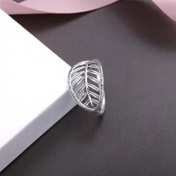PANDORA Tropical Palm Leaf Ring, Clear CZ