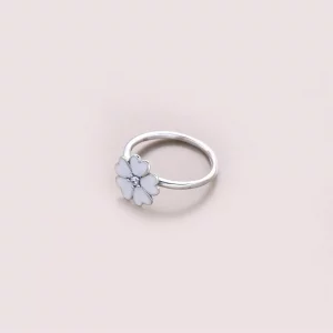 PANDORA White Primrose Ring