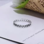 Srebrny pierścionek, cyrkonia sześcienna PANDORA