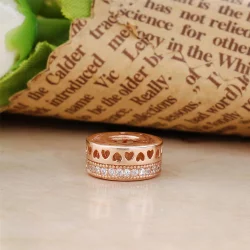 Charms PANDORA Rose kiery