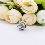 Charms Ażurowy kwiat, Srebro 0,925 – PANDORA PL