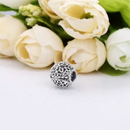 Charms Ażurowy kwiat, Srebro 0,925 – PANDORA PL