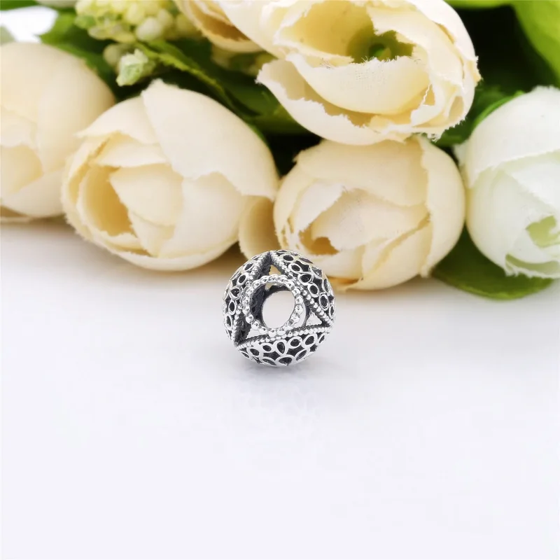 (zdjęcie do) Charms Ażurowy kwiat, Srebro 0,925 – PANDORA PL - Wyświetl 4