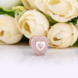 Charms PANDORA W sercu 788097NPR