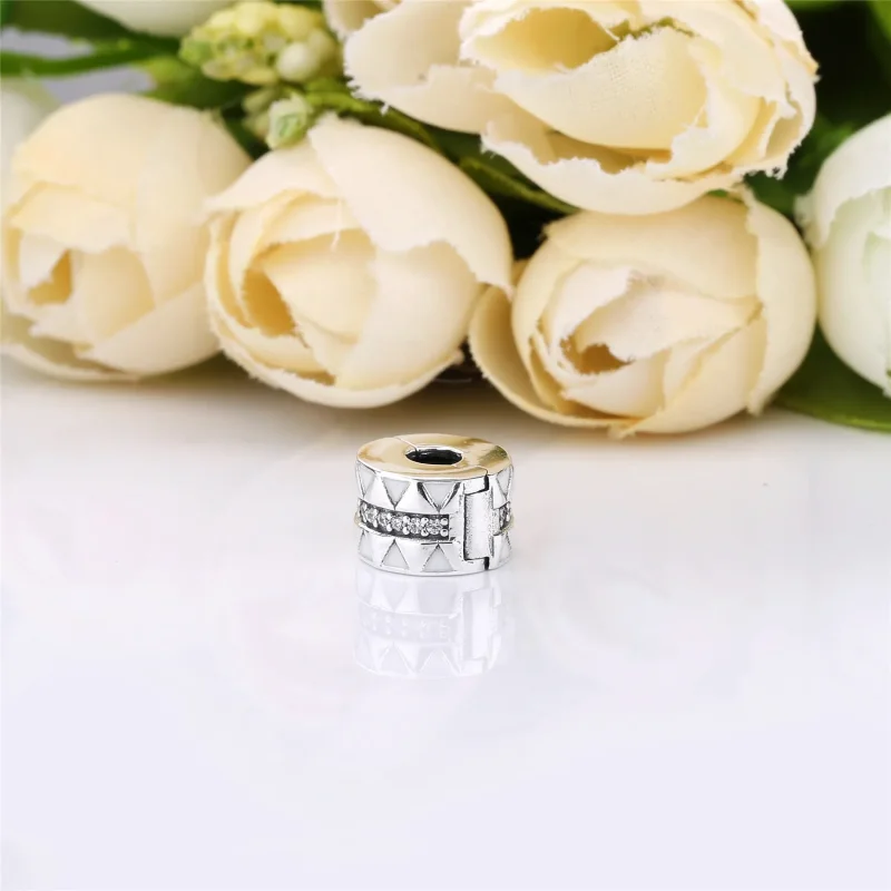 (zdjęcie do) Klips PANDORA Błyszczące połączenia 798067CZ - Wyświetl 3