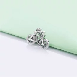 Zawieszka PANDORA Błyszczący rower 797858CZ