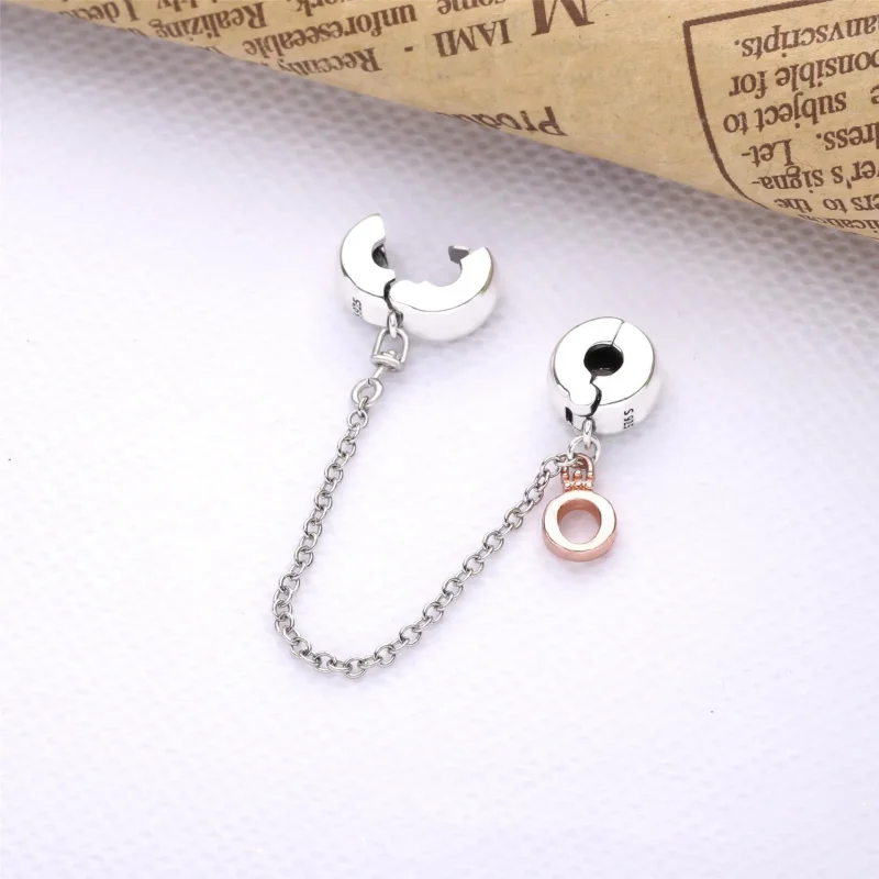 (zdjęcie do) Łańcuszek zabezpieczający PANDORA Monogram 788313 - Wyświetl 2