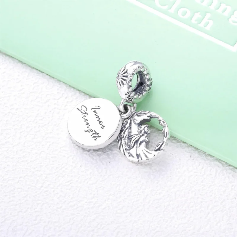 (zdjęcie do) Disney, Zawieszka PANDORA Mrożone Elsa & Nokk 798456C01 - Wyświetl 4