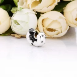 Klips PANDORA Błyszczące liście 798345CZ