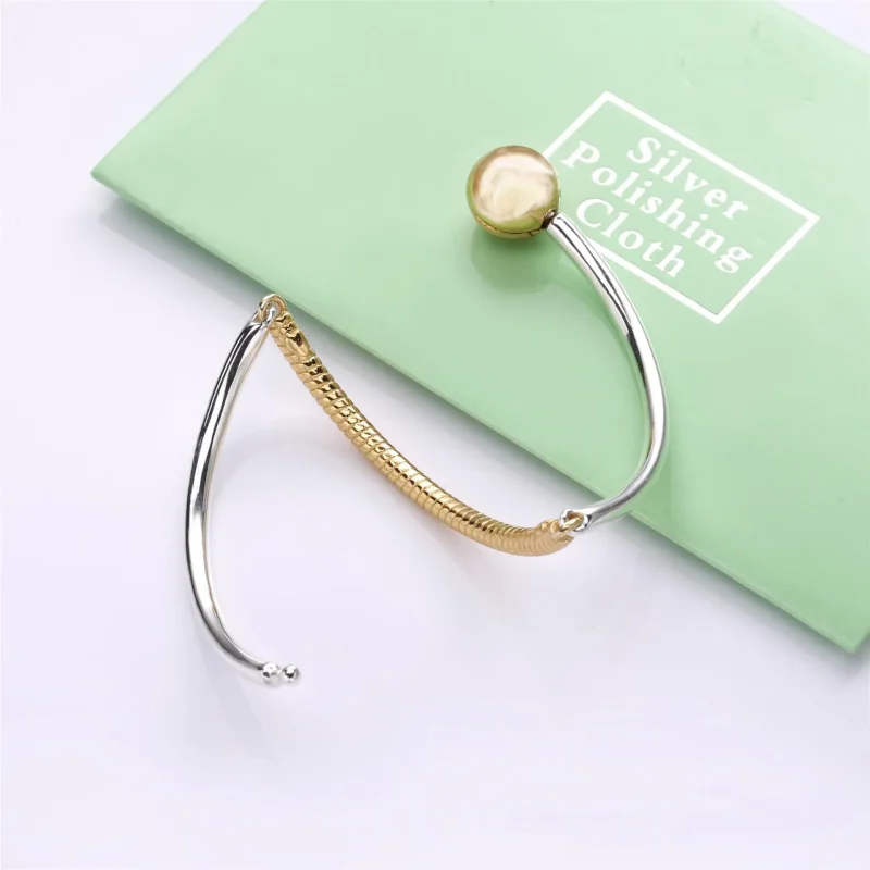 (zdjęcie do) PANDORA Shine bransoletka bangle Trzy ogniwa 568143 - Wyświetl 2