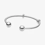 Srebrna otwarta bransoletka bangle PANDORA o splocie wężykowym 598291