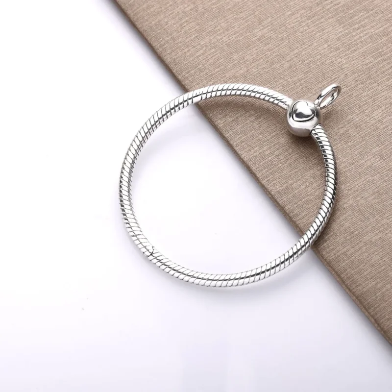 (zdjęcie do) Srebrna zawieszka Pandora O duża 398330 - Wyświetl 2