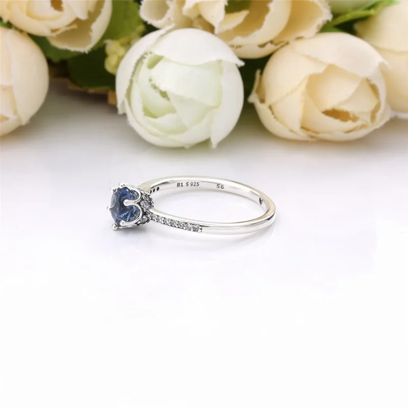 (zdjęcie do) Srebrny pierścionek PANDORA z niebieskim kamieniem, cyrkonia sześcienna 198289NS - Wyświetl 2