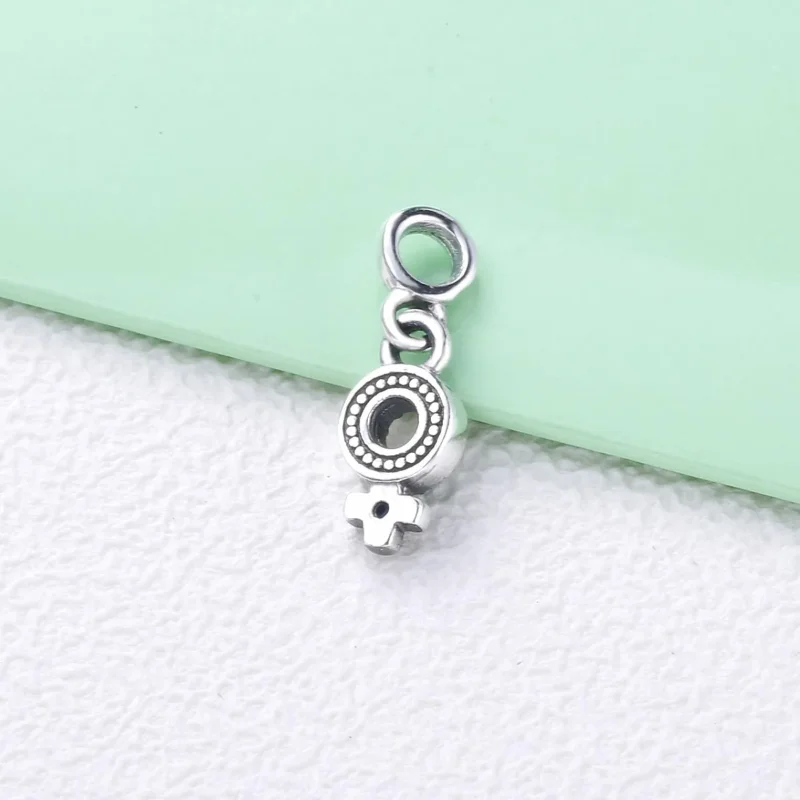 (zdjęcie do) Zawieszka PANDORA Me Girl Power 798382NRGMX - Wyświetl 3