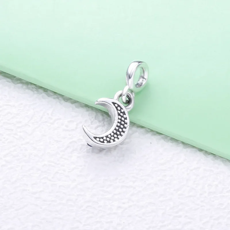 (zdjęcie do) Zawieszka PANDORA Me Mój księżyc 798375NBT - Wyświetl 3