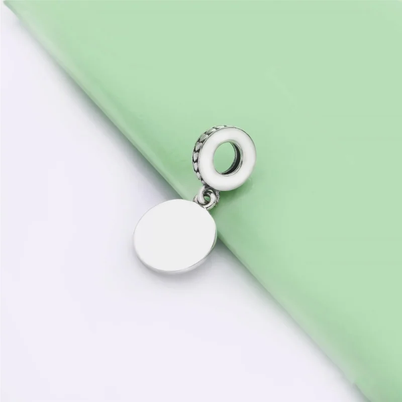 (zdjęcie do) Zawieszka PANDORA Przyjaciele są rodziną 798124EN16 - Wyświetl 3
