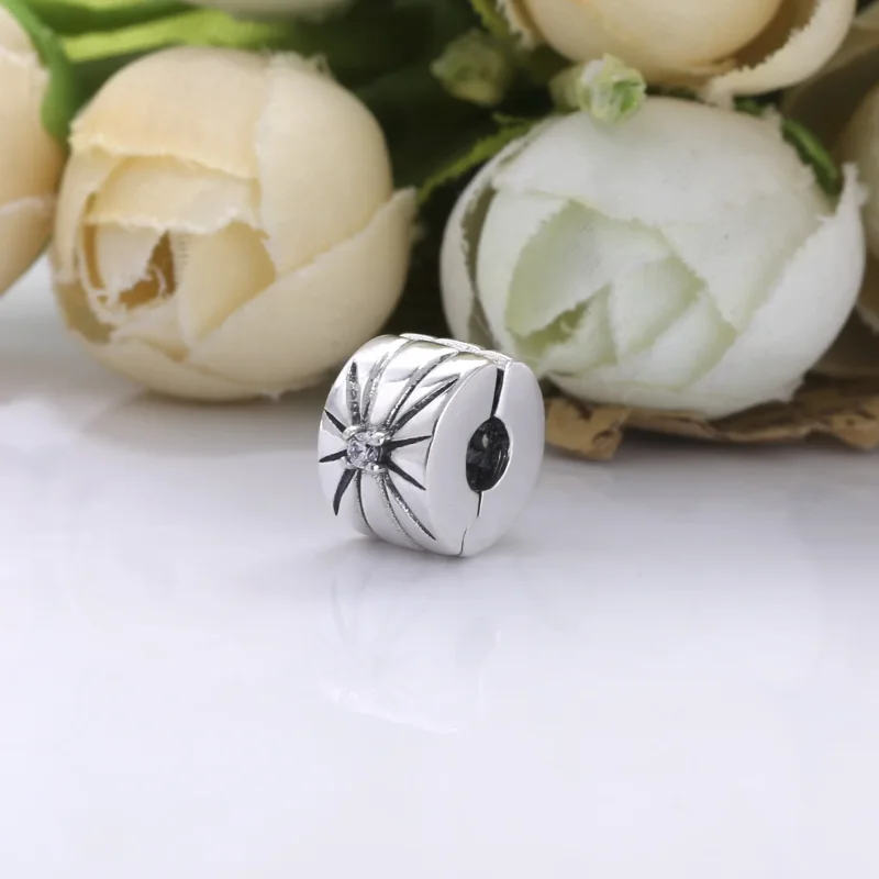 (zdjęcie do) Klips PANDORA Rozbłysk słońca 798614C01 - Wyświetl 3