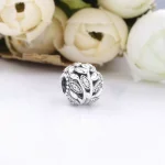 Ażurowy charms Pandora z drzewem rodzinnym 798879C01