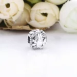 Ażurowy charms Pandora z drzewem rodzinnym 798879C01
