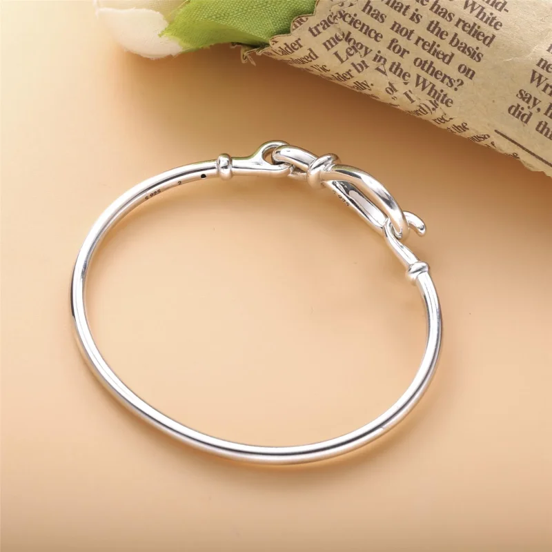 (zdjęcie do) Bransoletka bangle Pandora z węzłem nieskończoności 598893C00 - Wyświetl 3