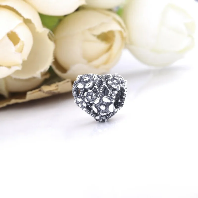 (zdjęcie do) Charms Pandora Ażurowe matczyne serce z kwiatów 798892C00 - Wyświetl 3