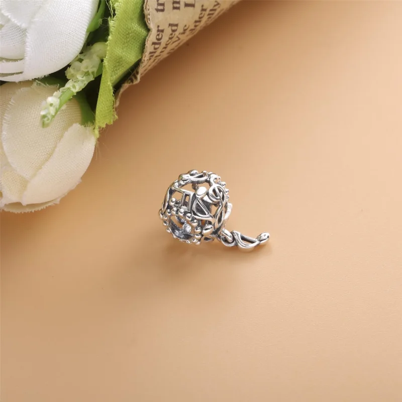 (zdjęcie do) Charms Pandora Ażurowe nutki 798779C00 - Wyświetl 4