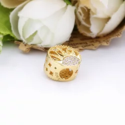 Charms Pandora Ażurowe słońce 768778C01