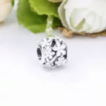 Charms Pandora Ażurowy Kwiat Stokrotki 788772C02