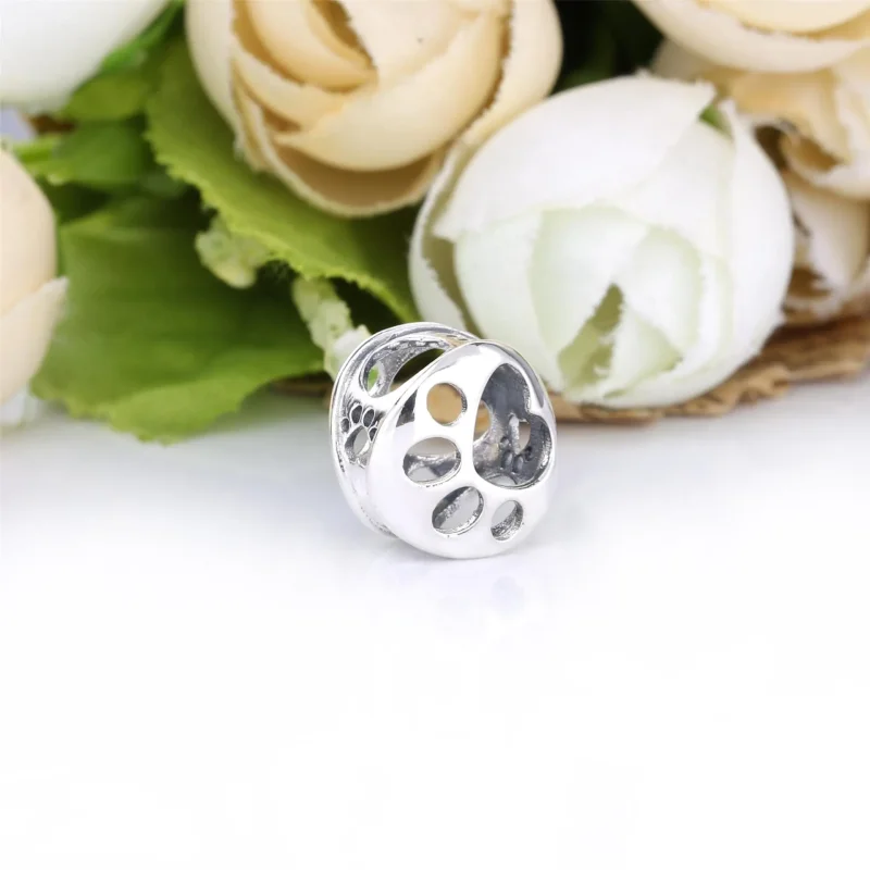 (zdjęcie do) Charms Pandora Ażurowy odcisk łapy 798869C00 - Wyświetl 3