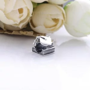 Charms Pandora Książka na ukończenie studiów 2020 798910C00