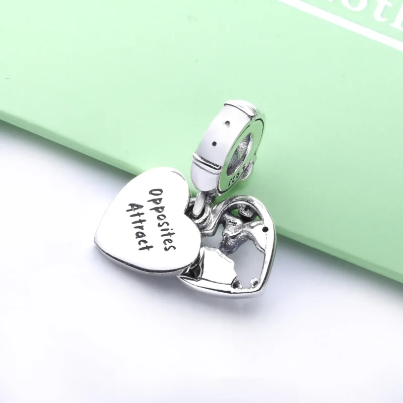 (zdjęcie do) Disney Zawieszka Pandora Zakochany Kundel 798634C01 - Wyświetl 3