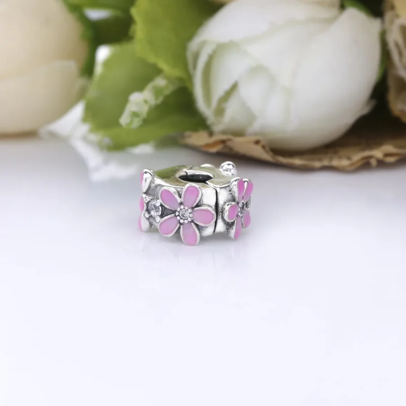 (zdjęcie do) Klips Pandora Różowa stokrotka 798809C01 - Wyświetl 3