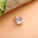 Azurowy charms lapacz snow z muszla