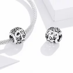 Charms Typu Pandora Kwiatowa Ażurowy Litera E - SCC1444-E