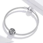 Charms Typu Pandora Kwiatowa Ażurowy Litera G - SCC1444-G