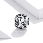 Charms Typu Pandora Kwiatowa Ażurowy Litera P - SCC1444-P
