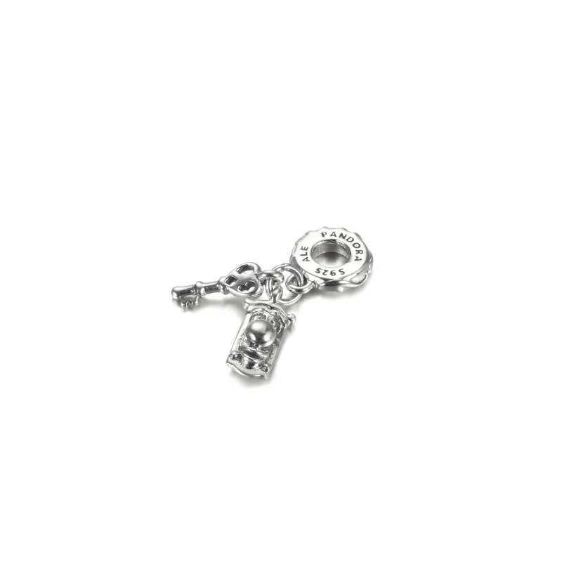 (zdjęcie do) Disney, zawieszka Alicja w Krainie Czarów, Klucz i klamka - 799344C00 - Wyświetl 2