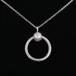 Mała zawieszka Pandora Moments O Różowe pavé - 399097C02