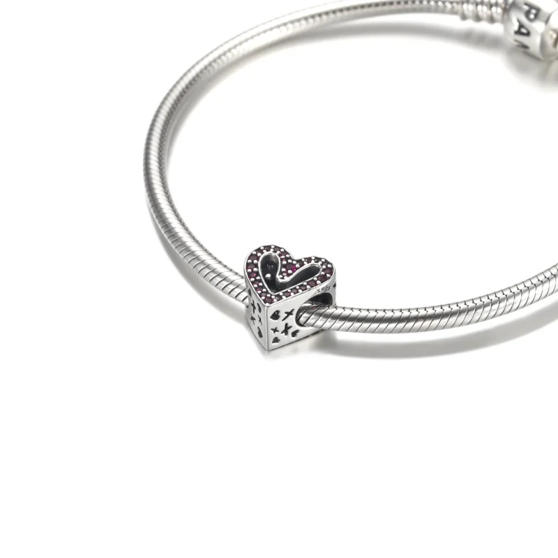 (zdjęcie do) Charms Błyszczące Rubinowe Czerwone Serce Odręczne - 798692C02 - Wyświetl 5