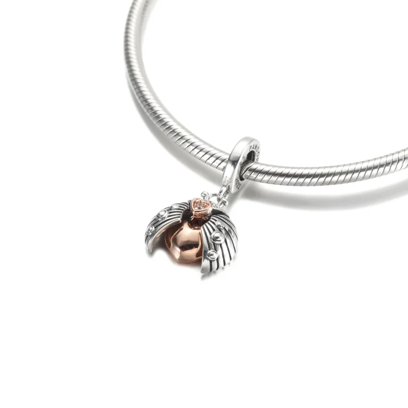(zdjęcie do) Charms Pandora Club 2022 Biedronka I Serce - 780072C01 - Wyświetl 5