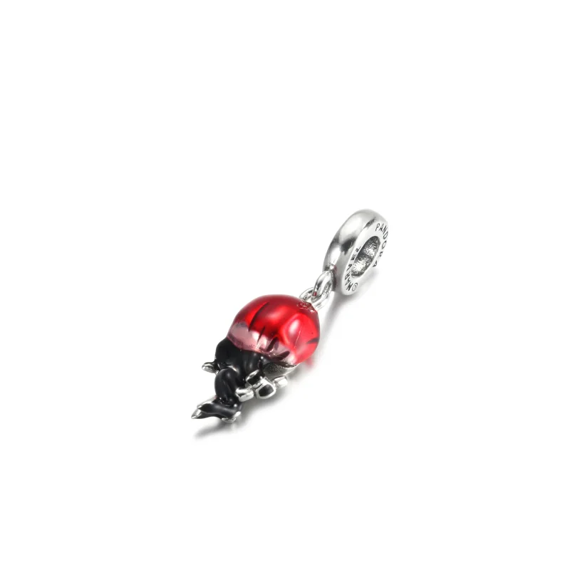 (zdjęcie do) Zawieszka PANDORA Czarna Wdowa, Marvel, Avengers - 790785C01 - Wyświetl 3