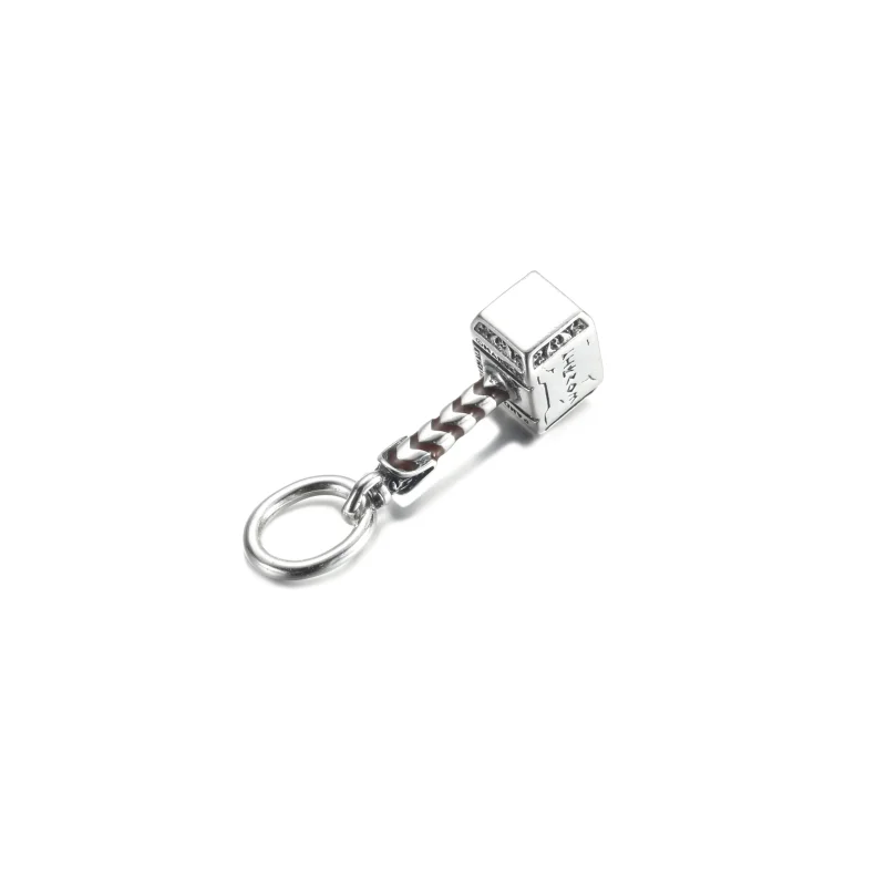 (zdjęcie do) Zawieszka PANDORA Młot Thora, Marvel, Avengers - 790483C01 - Wyświetl 4