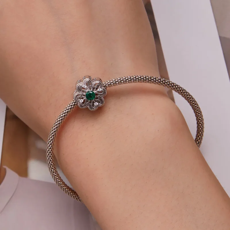 (zdjęcie do) Pandora Styl Czterolistna Koniczyna Charm - BSC759 - Wyświetl 6
