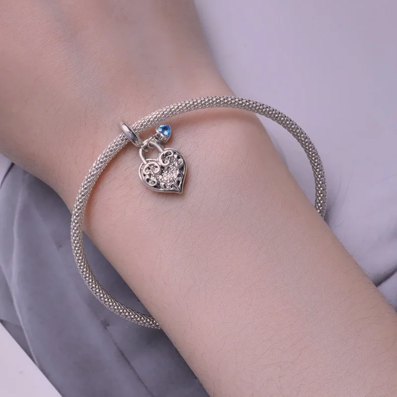 (zdjęcie do) Pandora Styl Interlock Serce Charm - SCC2502 - Wyświetl 5