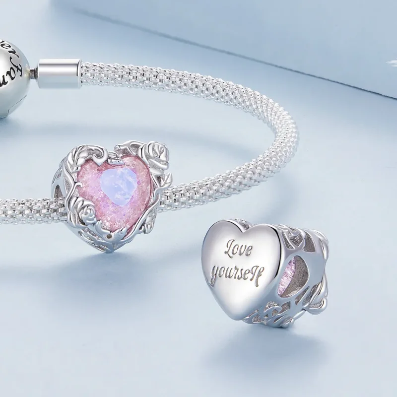 (zdjęcie do) Pandora Styl Serce Miłości Charm - BSC836 - Wyświetl 4
