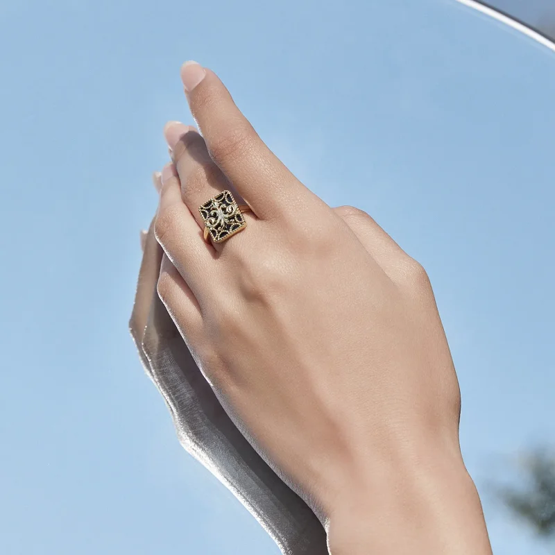 (zdjęcie do) Pandora Style Kwadratowy Pierścionek - BSR189 - Wyświetl 4